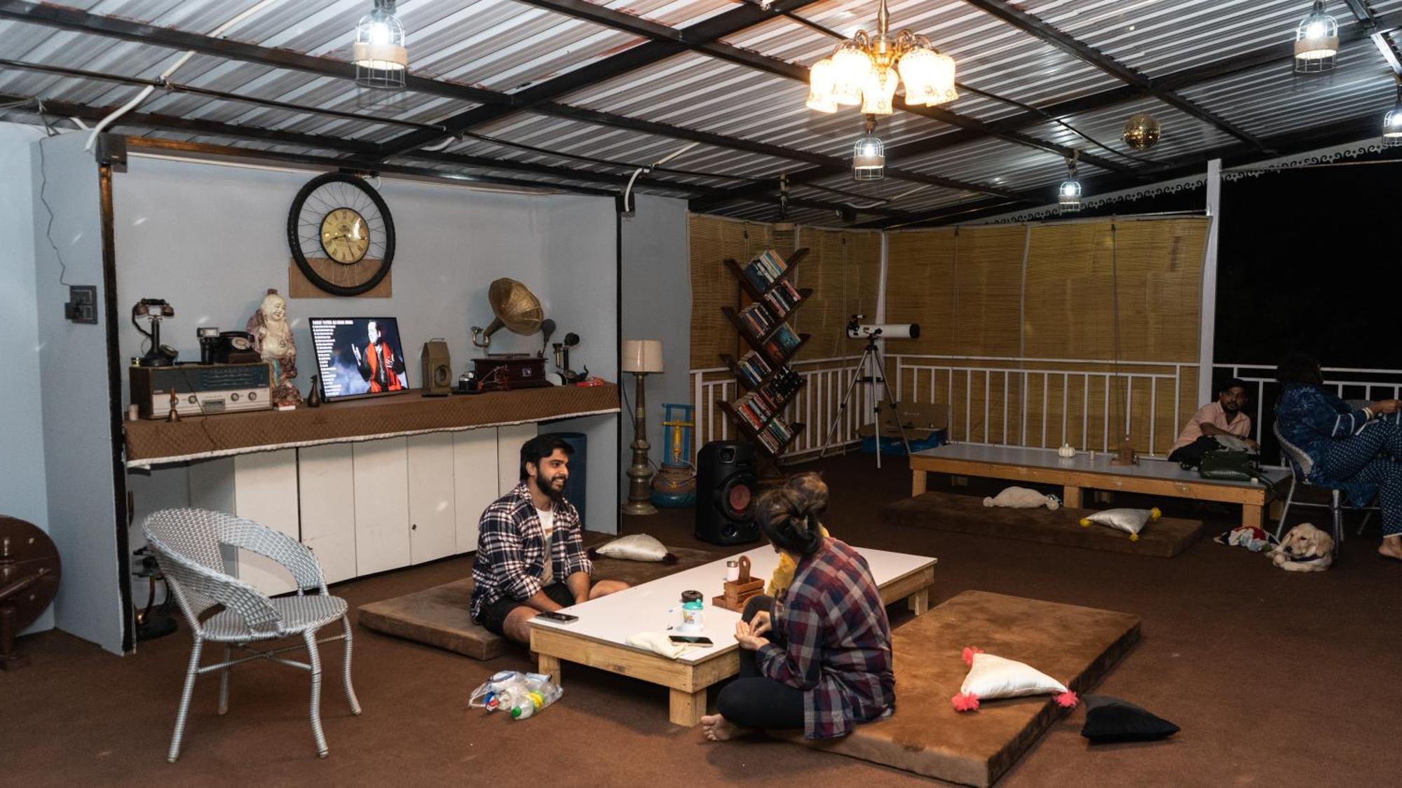 The Rare One'S Mukteshwar - Resort & Cafe Exterior foto