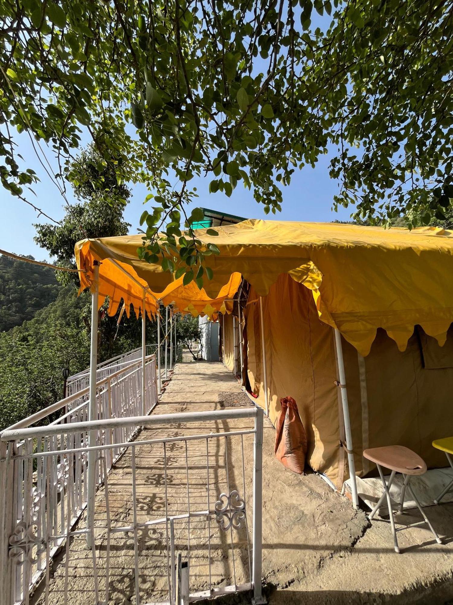 The Rare One'S Mukteshwar - Resort & Cafe Exterior foto