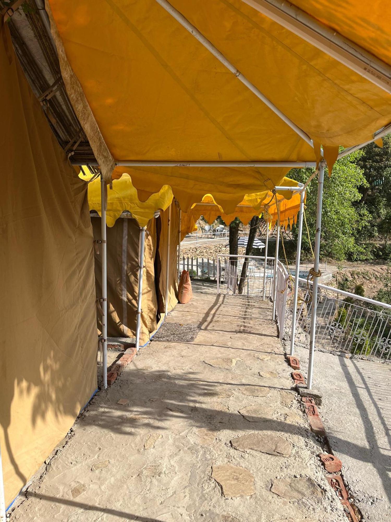 The Rare One'S Mukteshwar - Resort & Cafe Exterior foto